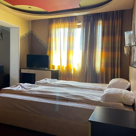 Victoria Hotel