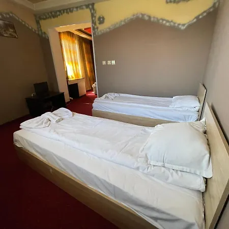 Victoria Hotel